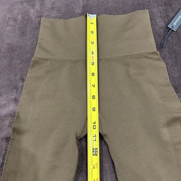 Set Active X Revolve Leggings Brown color brush size XS NWT - Picture 6 of 9